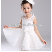 Neueste elegante Organza Kinder Party tragen weiße Blumenmädchen Kleider für Hochzeit